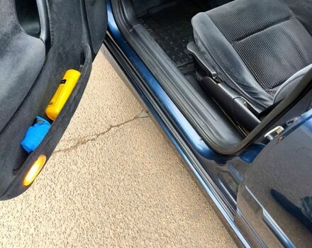 Синий Опель Вектра, объемом двигателя 1.6 л и пробегом 320 тыс. км за 3300 $, фото 8 на Automoto.ua