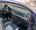 Синій Опель Вектра, об'ємом двигуна 2 л та пробігом 319 тис. км за 2650 $, фото 17 на Automoto.ua