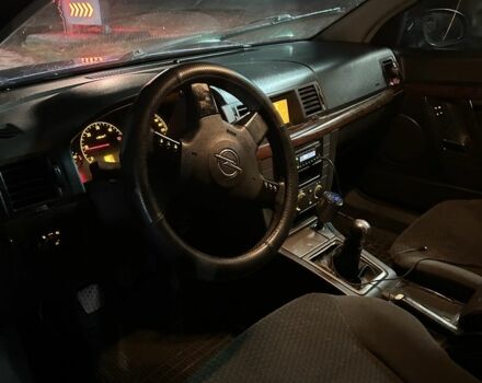 Синий Опель Вектра, объемом двигателя 2.2 л и пробегом 316 тыс. км за 4200 $, фото 6 на Automoto.ua