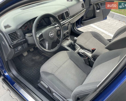 Синій Опель Вектра, об'ємом двигуна 1.8 л та пробігом 258 тис. км за 5200 $, фото 22 на Automoto.ua