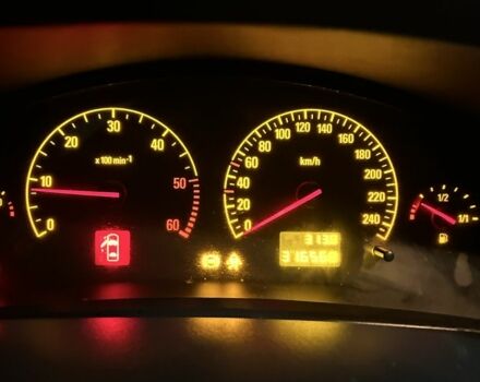 Синий Опель Вектра, объемом двигателя 2.2 л и пробегом 316 тыс. км за 4200 $, фото 10 на Automoto.ua