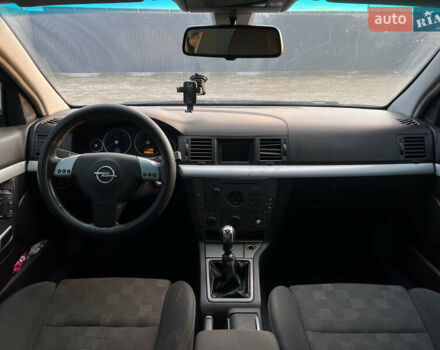 Синій Опель Вектра, об'ємом двигуна 2.17 л та пробігом 295 тис. км за 3550 $, фото 7 на Automoto.ua