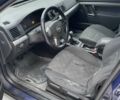 Синий Опель Вектра, объемом двигателя 2 л и пробегом 379 тыс. км за 3850 $, фото 8 на Automoto.ua