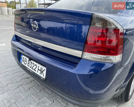 Синій Опель Вектра, об'ємом двигуна 1.8 л та пробігом 258 тис. км за 5200 $, фото 11 на Automoto.ua