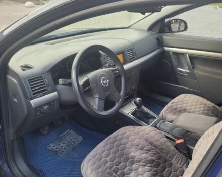 Синій Опель Вектра, об'ємом двигуна 1.8 л та пробігом 130 тис. км за 3400 $, фото 7 на Automoto.ua