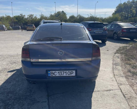 Синий Опель Вектра, объемом двигателя 2.2 л и пробегом 260 тыс. км за 3700 $, фото 2 на Automoto.ua