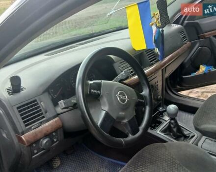 Синий Опель Вектра, объемом двигателя 2.2 л и пробегом 300 тыс. км за 3000 $, фото 6 на Automoto.ua
