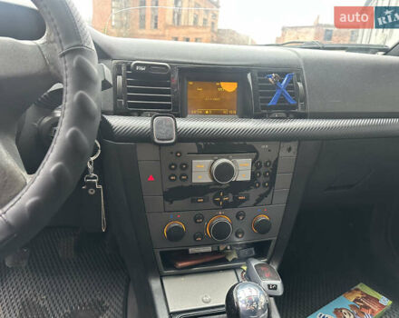 Синій Опель Вектра, об'ємом двигуна 2 л та пробігом 344 тис. км за 3200 $, фото 8 на Automoto.ua