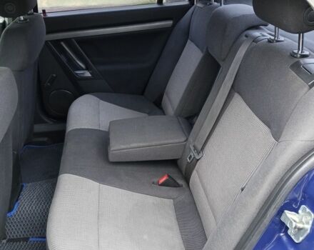 Синій Опель Вектра, об'ємом двигуна 1.8 л та пробігом 290 тис. км за 3350 $, фото 11 на Automoto.ua