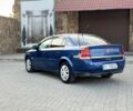 Синій Опель Вектра, об'ємом двигуна 1.8 л та пробігом 300 тис. км за 1899 $, фото 1 на Automoto.ua