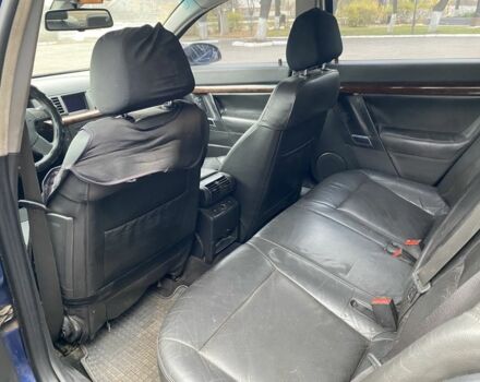 Синий Опель Вектра, объемом двигателя 2.2 л и пробегом 300 тыс. км за 3250 $, фото 5 на Automoto.ua