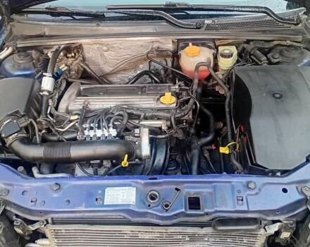 Синій Опель Вектра, об'ємом двигуна 2.2 л та пробігом 301 тис. км за 4300 $, фото 6 на Automoto.ua