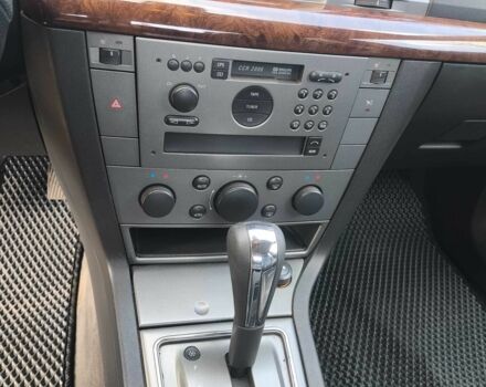 Синий Опель Вектра, объемом двигателя 2.2 л и пробегом 257 тыс. км за 5800 $, фото 9 на Automoto.ua