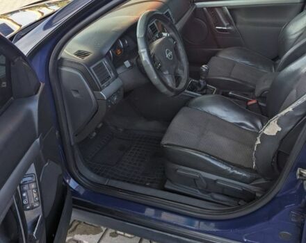 Синій Опель Вектра, об'ємом двигуна 1.8 л та пробігом 390 тис. км за 3800 $, фото 7 на Automoto.ua