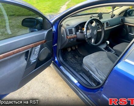 Синій Опель Вектра, об'ємом двигуна 2.2 л та пробігом 0 тис. км за 4300 $, фото 5 на Automoto.ua