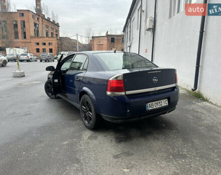 Синій Опель Вектра, об'ємом двигуна 2 л та пробігом 344 тис. км за 3200 $, фото 3 на Automoto.ua