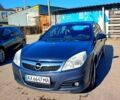 Синий Опель Вектра, объемом двигателя 2.2 л и пробегом 259 тыс. км за 4400 $, фото 1 на Automoto.ua