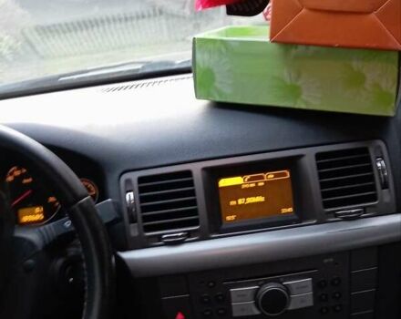 Синий Опель Вектра, объемом двигателя 1.9 л и пробегом 270 тыс. км за 4200 $, фото 5 на Automoto.ua