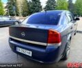 Синий Опель Вектра, объемом двигателя 1.8 л и пробегом 233 тыс. км за 5000 $, фото 1 на Automoto.ua