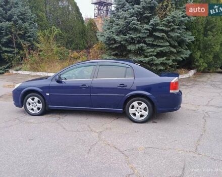 Синий Опель Вектра, объемом двигателя 1.91 л и пробегом 205 тыс. км за 4650 $, фото 8 на Automoto.ua