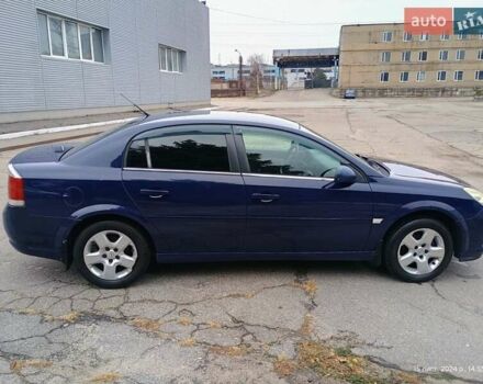 Синий Опель Вектра, объемом двигателя 1.91 л и пробегом 205 тыс. км за 4650 $, фото 18 на Automoto.ua