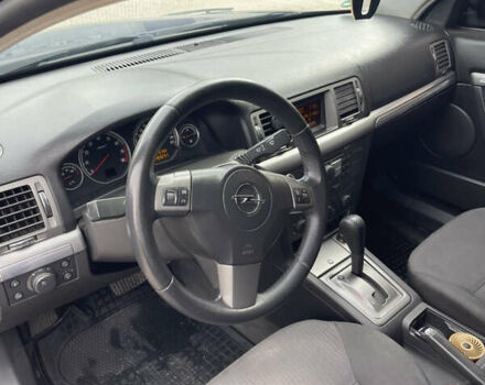 Синий Опель Вектра, объемом двигателя 2.2 л и пробегом 193 тыс. км за 5200 $, фото 11 на Automoto.ua