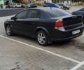 Синий Опель Вектра, объемом двигателя 1.6 л и пробегом 250 тыс. км за 3940 $, фото 3 на Automoto.ua