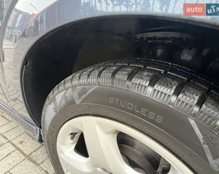 Синий Опель Вектра, объемом двигателя 2.2 л и пробегом 245 тыс. км за 5100 $, фото 4 на Automoto.ua