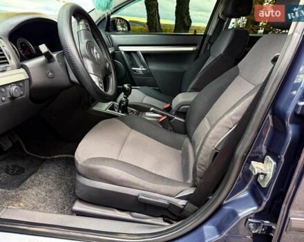 Синій Опель Вектра, об'ємом двигуна 2.2 л та пробігом 330 тис. км за 6800 $, фото 10 на Automoto.ua