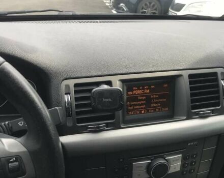 Синий Опель Вектра, объемом двигателя 2.2 л и пробегом 303 тыс. км за 5000 $, фото 2 на Automoto.ua