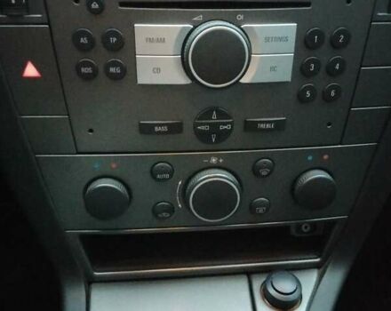 Синій Опель Вектра, об'ємом двигуна 2.2 л та пробігом 47 тис. км за 10000 $, фото 11 на Automoto.ua