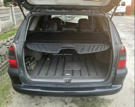 Синій Опель Вектра, об'ємом двигуна 1.6 л та пробігом 288 тис. км за 1147 $, фото 6 на Automoto.ua