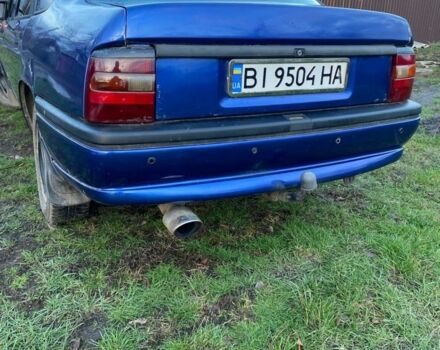 Синий Опель Вектра, объемом двигателя 1.6 л и пробегом 350 тыс. км за 1400 $, фото 4 на Automoto.ua