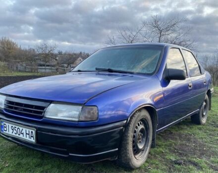 Синий Опель Вектра, объемом двигателя 1.6 л и пробегом 350 тыс. км за 1400 $, фото 2 на Automoto.ua