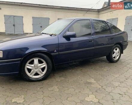 Синій Опель Вектра, об'ємом двигуна 2 л та пробігом 336 тис. км за 1100 $, фото 6 на Automoto.ua