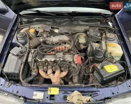 Синій Опель Вектра, об'ємом двигуна 2 л та пробігом 336 тис. км за 1100 $, фото 3 на Automoto.ua