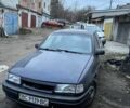 Синий Опель Вектра, объемом двигателя 1.6 л и пробегом 278 тыс. км за 999 $, фото 4 на Automoto.ua