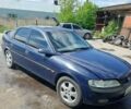 Синий Опель Вектра, объемом двигателя 1.8 л и пробегом 340 тыс. км за 1600 $, фото 3 на Automoto.ua