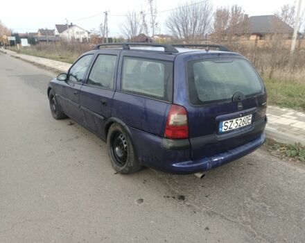 Синій Опель Вектра, об'ємом двигуна 2 л та пробігом 40 тис. км за 600 $, фото 2 на Automoto.ua