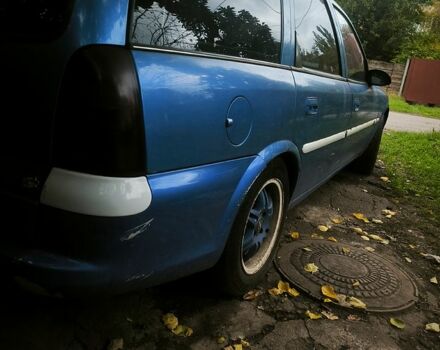 Синий Опель Вектра, объемом двигателя 1.8 л и пробегом 230 тыс. км за 1350 $, фото 3 на Automoto.ua