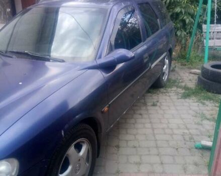 Синий Опель Вектра, объемом двигателя 1.6 л и пробегом 310 тыс. км за 2850 $, фото 1 на Automoto.ua