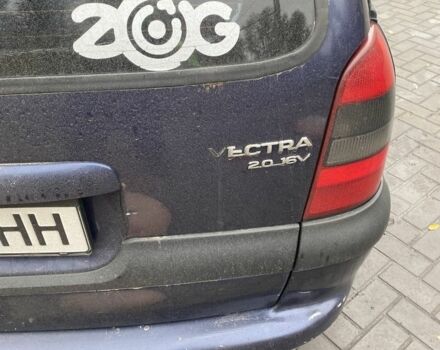 Синий Опель Вектра, объемом двигателя 2 л и пробегом 280 тыс. км за 1500 $, фото 6 на Automoto.ua