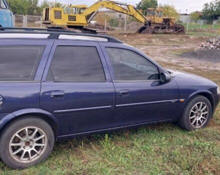 Синий Опель Вектра, объемом двигателя 2 л и пробегом 330 тыс. км за 2500 $, фото 2 на Automoto.ua