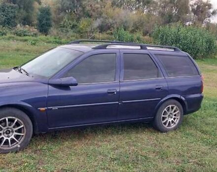 Синий Опель Вектра, объемом двигателя 2 л и пробегом 320 тыс. км за 2500 $, фото 4 на Automoto.ua