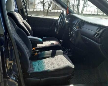 Синий Опель Вектра, объемом двигателя 1.6 л и пробегом 275 тыс. км за 3200 $, фото 3 на Automoto.ua