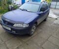 Синий Опель Вектра, объемом двигателя 2 л и пробегом 300 тыс. км за 2000 $, фото 1 на Automoto.ua