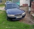 Синий Опель Вектра, объемом двигателя 1.8 л и пробегом 323 тыс. км за 1050 $, фото 1 на Automoto.ua