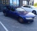 Синий Опель Вектра, объемом двигателя 1.6 л и пробегом 300 тыс. км за 1700 $, фото 3 на Automoto.ua