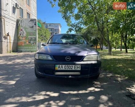 Синий Опель Вектра, объемом двигателя 2 л и пробегом 350 тыс. км за 2200 $, фото 13 на Automoto.ua