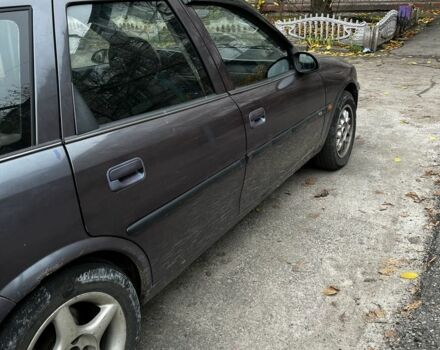 Синий Опель Вектра, объемом двигателя 1.8 л и пробегом 3 тыс. км за 1400 $, фото 3 на Automoto.ua